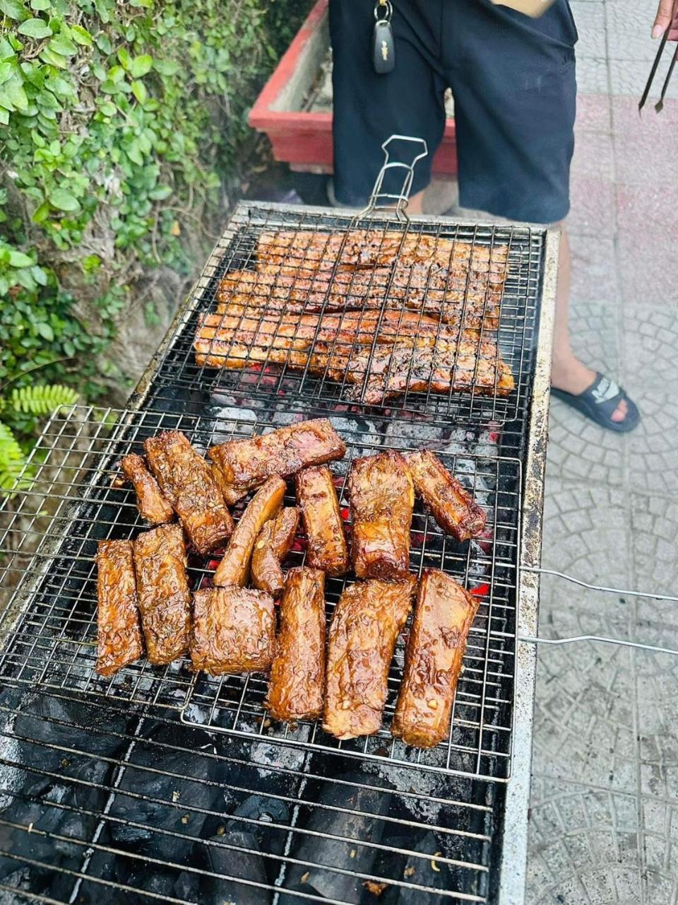 Alana Homestay Hoi An Eksteriør billede